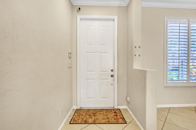 4493 Lake Tahoe Circle, West Palm Beach FL 33409 - West Palm Beach, FL - Photo 4
