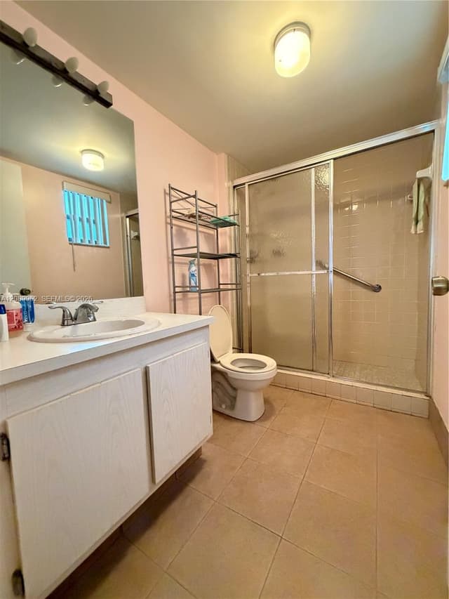 8020 Hampton Blvd # 401, North Lauderdale FL 33068 - North Lauderdale, FL - Photo 2