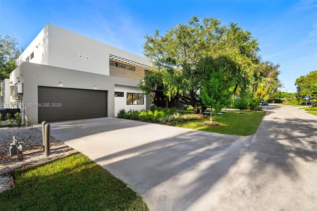 5921 SW 84th St, South Miami FL 33143 - South Miami, FL - Photo 3