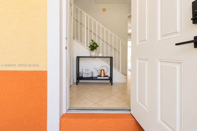 7464 NW 180th St, Hialeah FL 33015 - Hialeah, FL - Photo 5