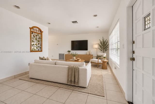 7970 SW 17th St, Miami FL 33155 - Miami, FL - Photo 5