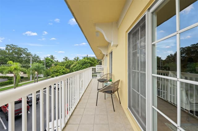 150 NE 15th Ave # 350, Fort Lauderdale FL 33301 - Fort Lauderdale, FL - Photo 2