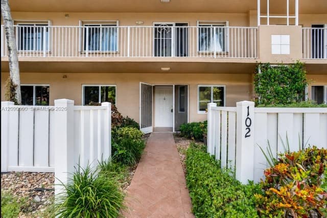 5810 Crystal Shores Dr # 102, Boynton Beach FL 33437 - Boynton Beach, FL - Photo 5