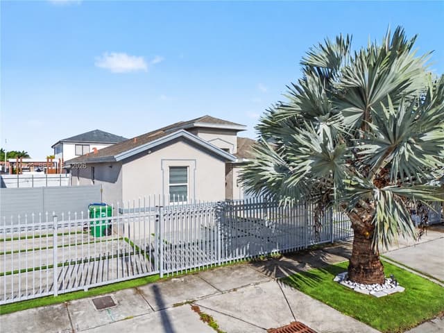 27904 SW 133rd Path, Homestead FL 33032 - Homestead, FL - Photo 4