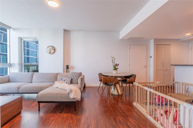 300 S Biscayne Blvd # 3504, Miami FL 33131 - Miami, FL - Photo 7