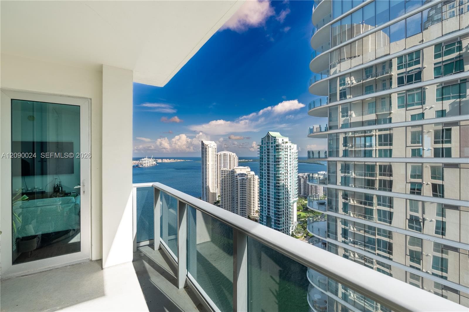 300 S Biscayne Blvd # 3504, Miami FL 33131 - Miami, FL - Photo 1