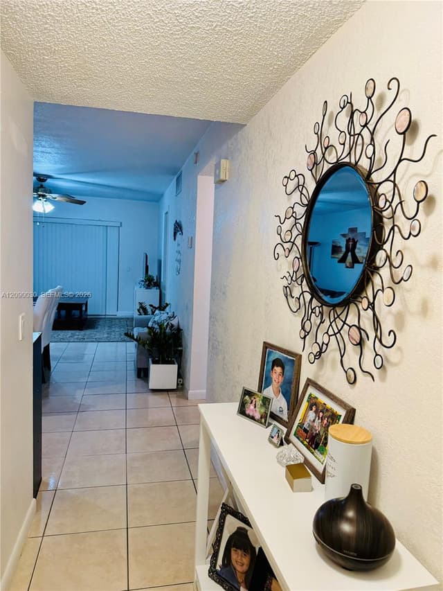 2491 SW 82nd Ave # 109, Davie FL 33324 - Davie, FL - Photo 2