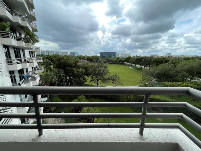 3300 NE 191 St # 504, Aventura FL 33180 - Aventura, FL - Photo 7