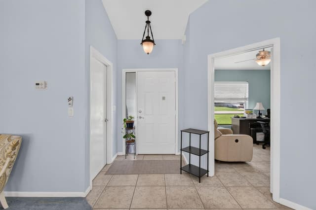 39 CEDAR Circle, Boynton Beach FL 33436 - Boynton Beach, FL - Photo 5