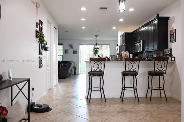 7722 SW 52nd Pl, Davie FL 33328 - Davie, FL - Photo 5