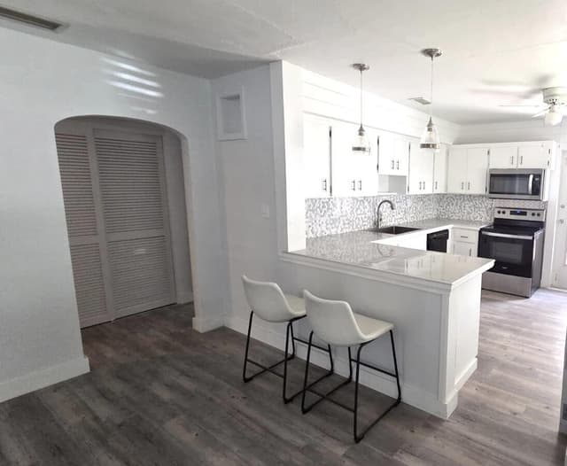 2539 CLEVELAND Street, Hollywood FL 33020 - Hollywood, FL - Photo 3