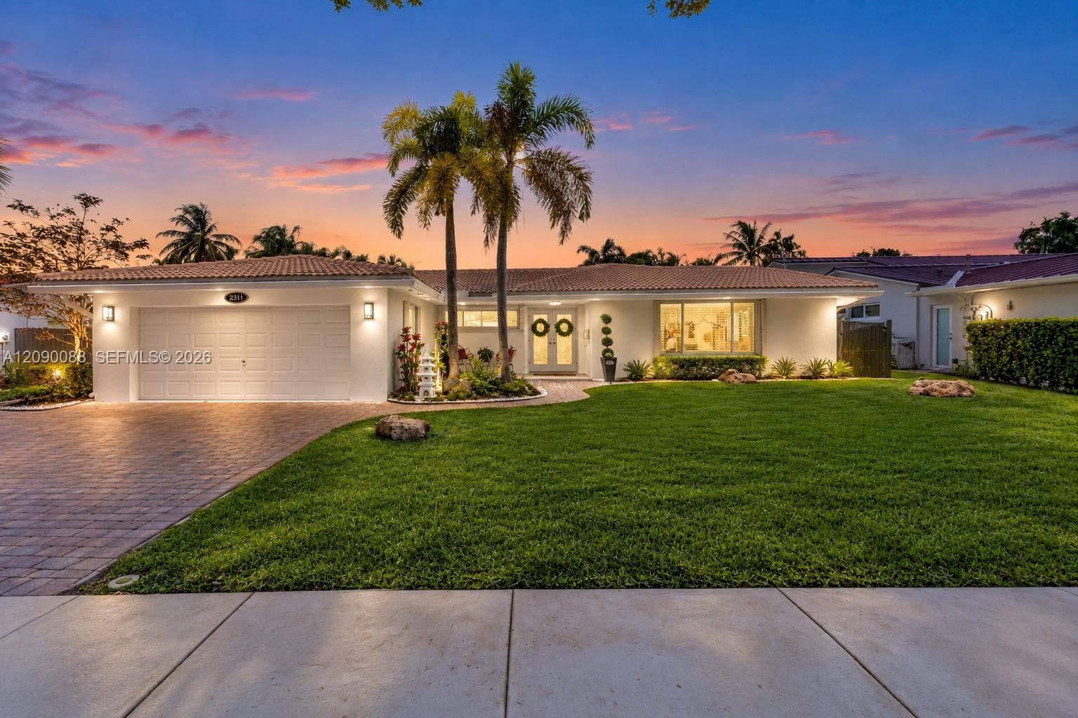 7311 Sabal Dr, Miami Lakes FL 33014
