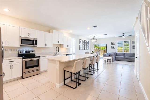 25304 SW 108th Ave, Homestead FL 33032 - Homestead, FL - Photo 6