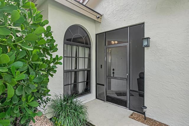 165 SHERWOOD FOREST Drive, Delray Beach FL 33445 - Delray Beach, FL - Photo 5