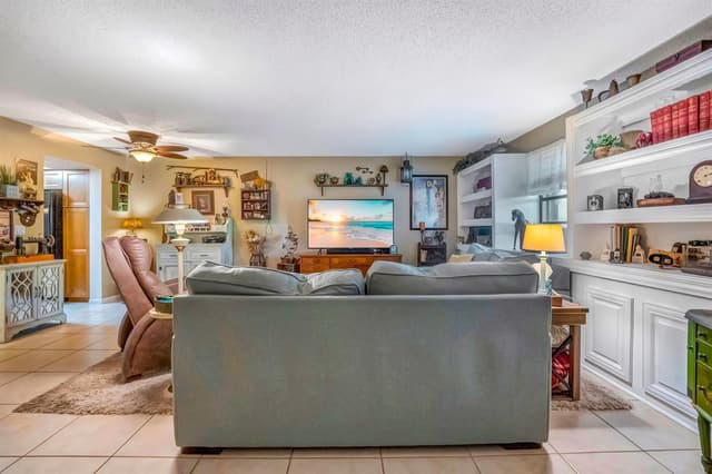 1142 N University Drive, Plantation FL 33322 - Plantation, FL - Photo 5