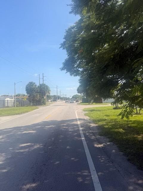 18410 NW 42nd Ave, Miami Gardens FL 33055 - Miami Gardens, FL - Photo 7