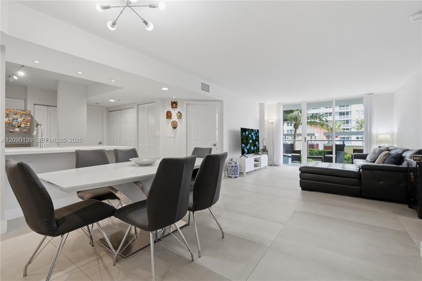 1155 Brickell Bay Dr # 704, Miami FL 33131 - Miami, FL - Photo 1