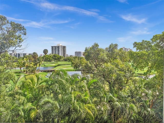 20379 W Country Club Dr # 332, Aventura FL 33180 - Aventura, FL - Photo 3