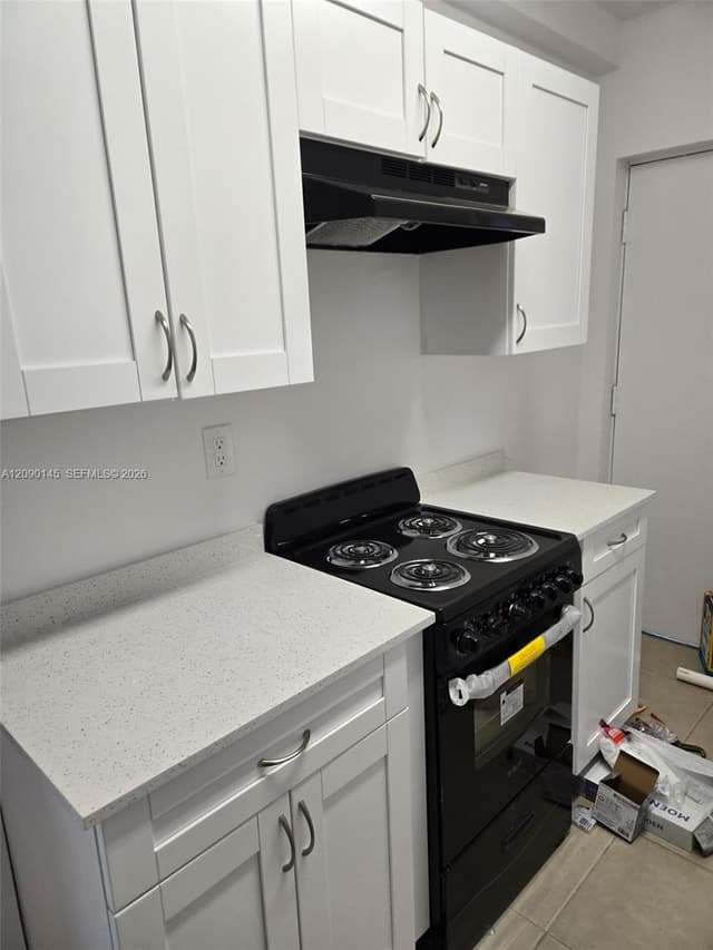 615-619 NW 11th Ave, Fort Lauderdale FL 33311 - Fort Lauderdale, FL - Photo 3
