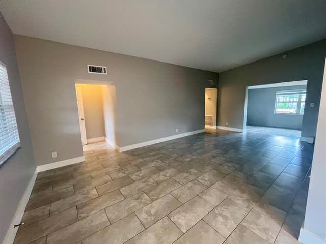 3765 NE 18th Avenue, Pompano Beach FL 33064 - Pompano Beach, FL - Photo 6