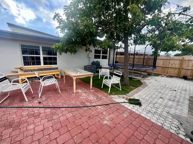 3765 NE 18th Avenue, Pompano Beach FL 33064 - Pompano Beach, FL - Photo 5