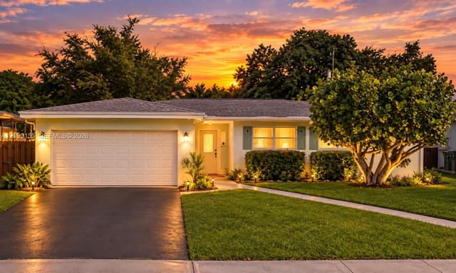 949 NW 9th St, Homestead FL 33030 - Homestead, FL - Photo 2