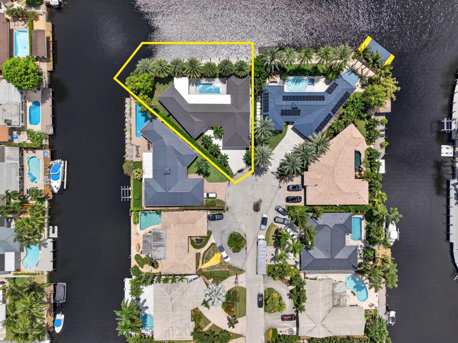 2118 NE 15TH Terrace, Wilton Manors FL 33305 - Wilton Manors, FL - Photo 1
