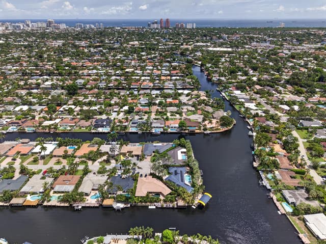 2118 NE 15TH Terrace, Wilton Manors FL 33305 - Wilton Manors, FL - Photo 5