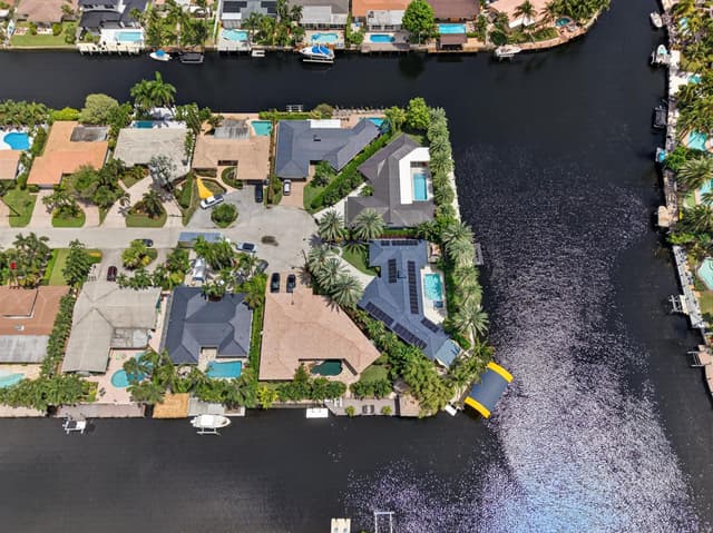 2118 NE 15TH Terrace, Wilton Manors FL 33305 - Wilton Manors, FL - Photo 4