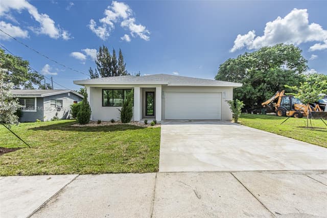 2960 NW 24th Ave, Oakland Park FL 33311 - Oakland Park, FL - Photo 2