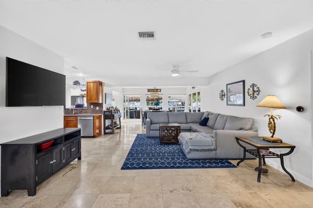 943 NAUTILUS Isle, Dania Beach FL 33004 - Dania Beach, FL - Photo 7