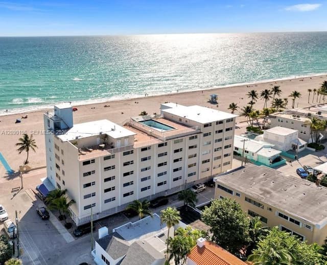 300 Oregon St # 204, Hollywood FL 33019 - Hollywood, FL - Photo 4