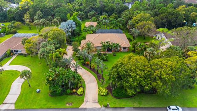 14811 Horseshoe Trace, Wellington FL 33414 - Wellington, FL - Photo 2