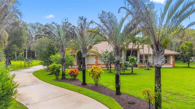 14811 Horseshoe Trace, Wellington FL 33414 - Wellington, FL - Photo 4