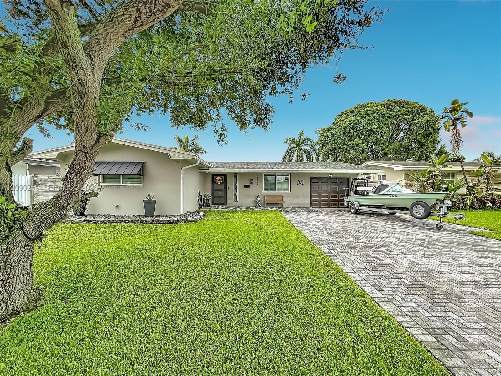 1150 NW 86th Ter, Pembroke Pines FL 33024 - Pembroke Pines, FL - Photo 1