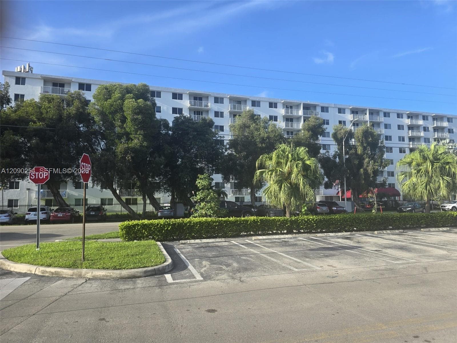 1251 NE 108th St # 718, Miami FL 33161