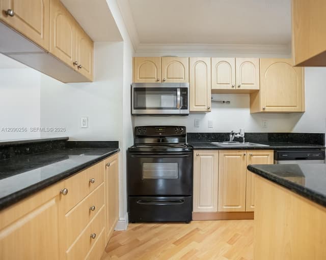 10765 SW 108th Ave # 305, Miami FL 33176 - Miami, FL - Photo 6