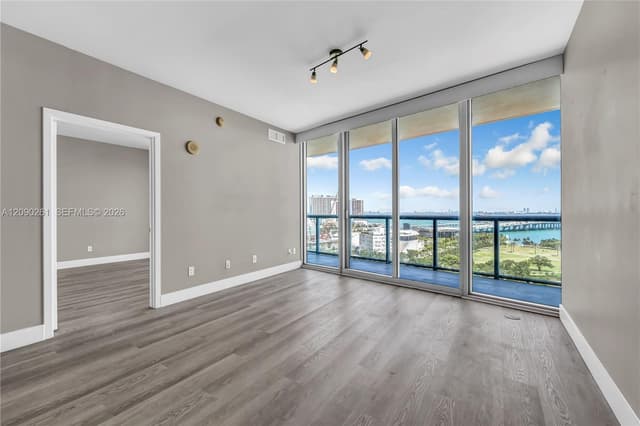 888 Biscayne Blvd # 1710, Miami FL 33132 - Miami, FL - Photo 7
