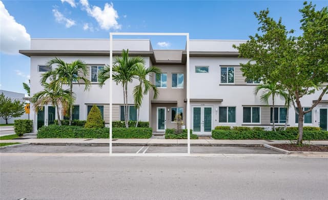 10365 NW 66th St, Doral FL 33178 - Doral, FL - Photo 3
