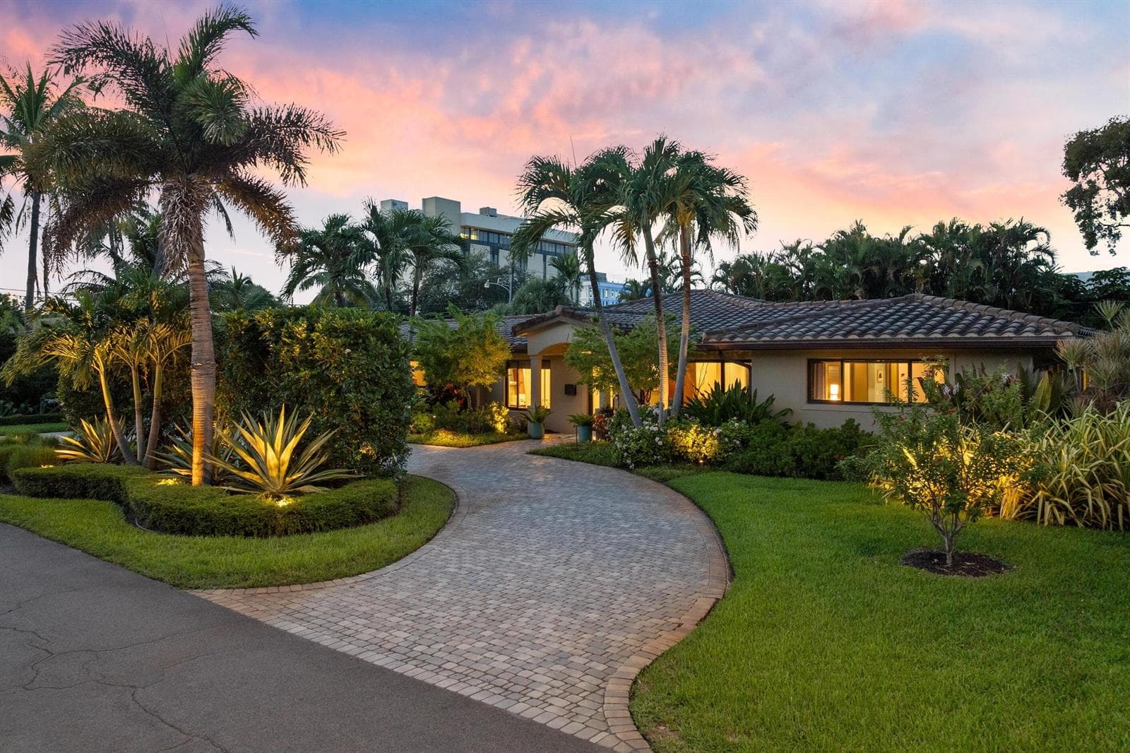 2625 NE 30TH Street, Fort Lauderdale FL 33306 - Fort Lauderdale, FL - Photo 1