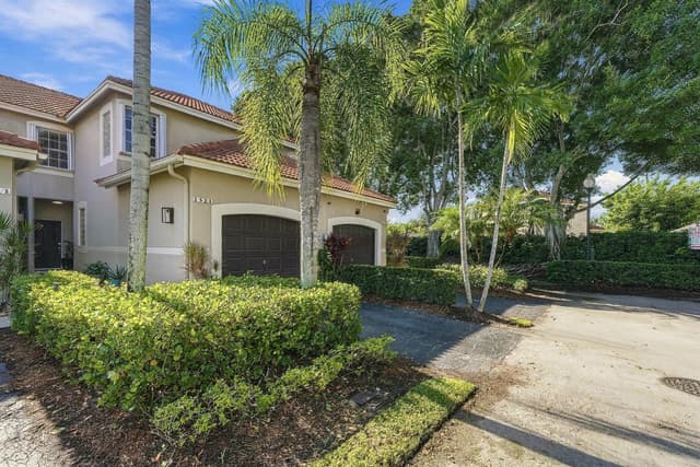 1521 Sorrento Drive # 1521, Weston FL 33326 - Weston, FL - Photo 2