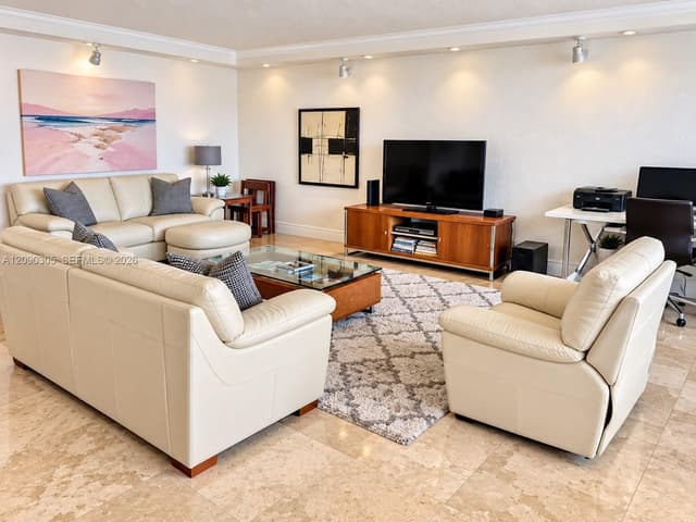 4900 N Ocean Blvd # 1011, Lauderdale By The Sea FL 33308 - Lauderdale By The Sea, FL - Photo 5