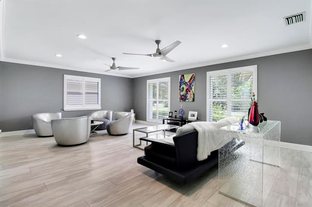 8552 Thousand Pines Circle, West Palm Beach FL 33411 - West Palm Beach, FL - Photo 3