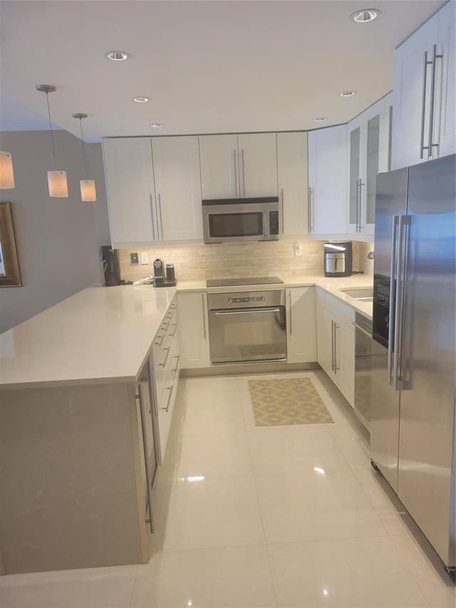 19370 COLLINS Avenue # 1218, Sunny Isles Beach FL 33160 - Sunny Isles Beach, FL - Photo 2