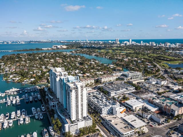 1800 Sunset Harbour Dr # 2105, Miami Beach FL 33139 - Miami Beach, FL - Photo 4