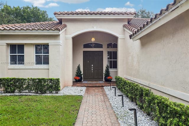 5212 NW 51st St, Coconut Creek FL 33073 - Coconut Creek, FL - Photo 3