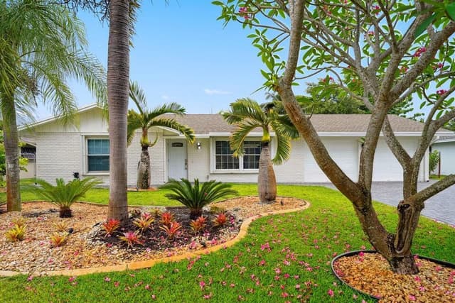 4091 Lakespur Circle N, Palm Beach Gardens FL 33410 - Palm Beach Gardens, FL - Photo 3