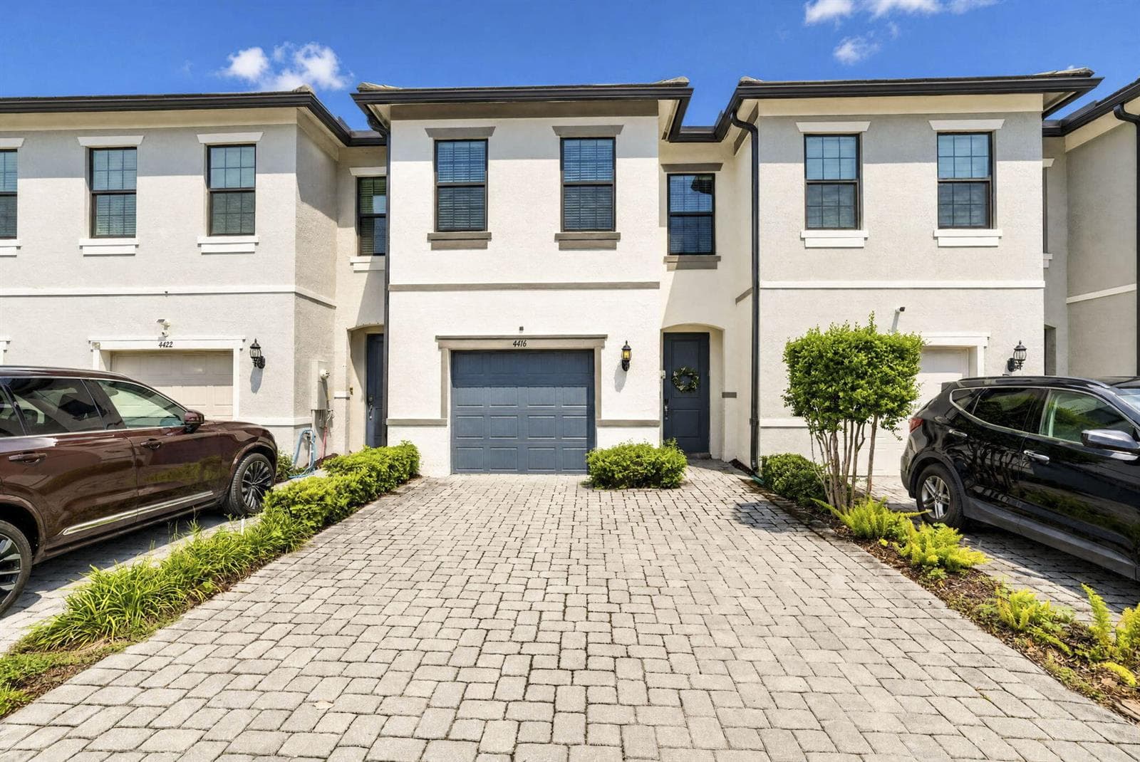 4416 Appleton Circle E, Oakland Park FL 33309
