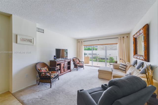1980 S Ocean Dr # 3A, Hallandale Beach FL 33009 - Hallandale Beach, FL - Photo 4