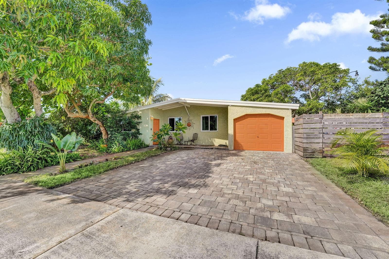 4541 NE 14TH Terrace, Pompano Beach FL 33064 - Pompano Beach, FL - Photo 1